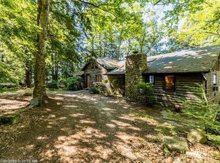 63 Wild Acres Rd, Raymond, ME 04071