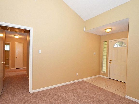 4th image of 14903 Four Winds Dr