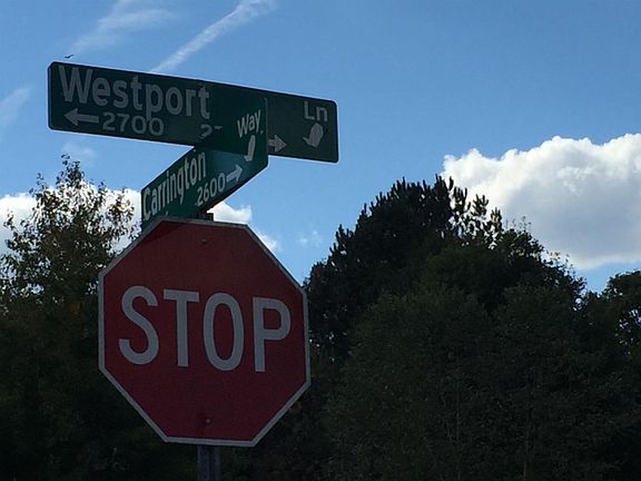 5th image of 2700 Westport Ln