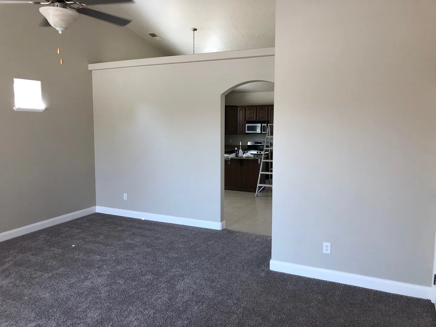 Gorgeous Home in Hidden Valley — Photo 3