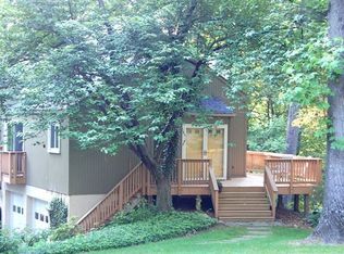 401 Brookwood Dr, Downingtown, PA 19335
