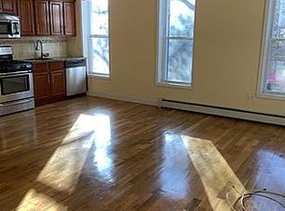 461 Wyona St #2, Brooklyn, NY 11207