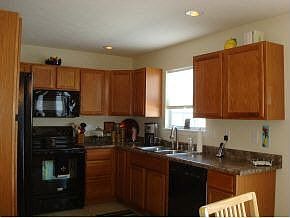 3rd image of 893 Lantern Ln