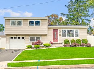 32 Adams Street, Old Bridge, NJ 08857
