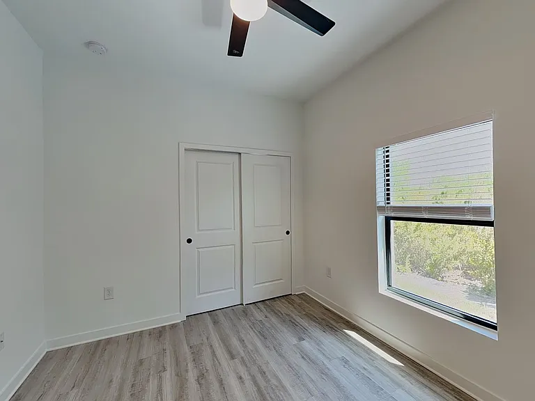 1125 Highlands Rd — Photo 9