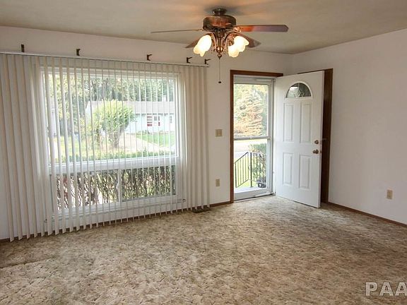 2nd image of 1020 W Collins Ct