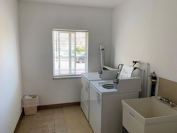 5th image of 18911 Bella Dr #302