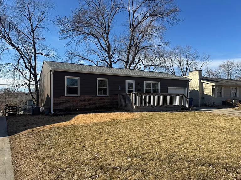 7613 Teal St — Photo 2