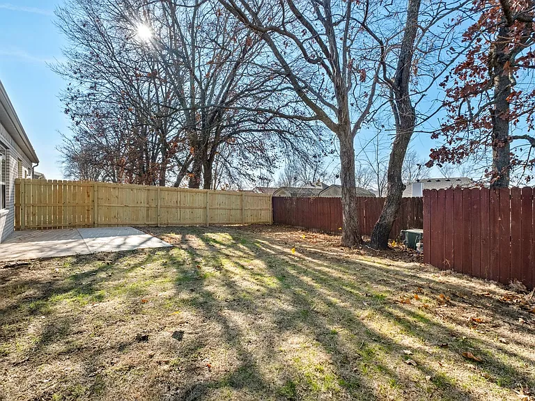 721 Sun Meadows Loop — Photo 26