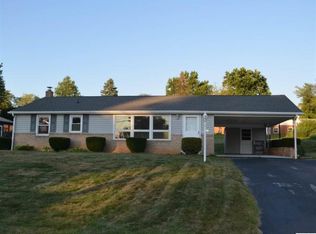 407 Reservoir Rd, Mechanicsburg, PA 17055