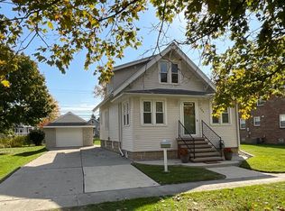 609 4th St, Fremont, OH 43420
