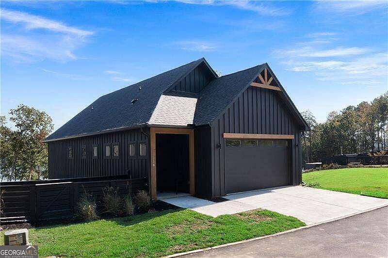 1st image of 120 Marina Parc Dr