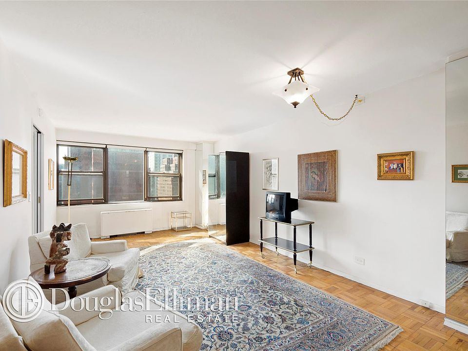 1st image of 200 E 27th St APT 12A