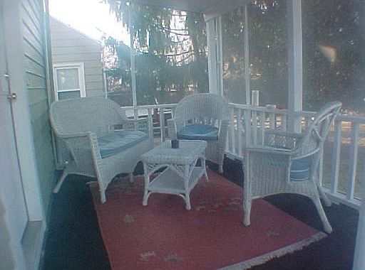 2nd image of 222 S Ann Arbor St