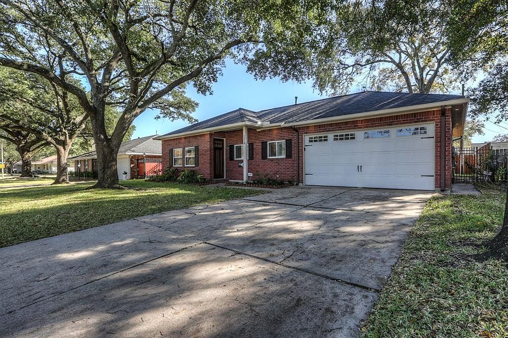 2418 Lazybrook Dr, Houston, TX 77008 Zillow