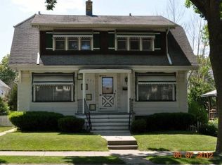 3437 S 8th St, Milwaukee, WI 53215