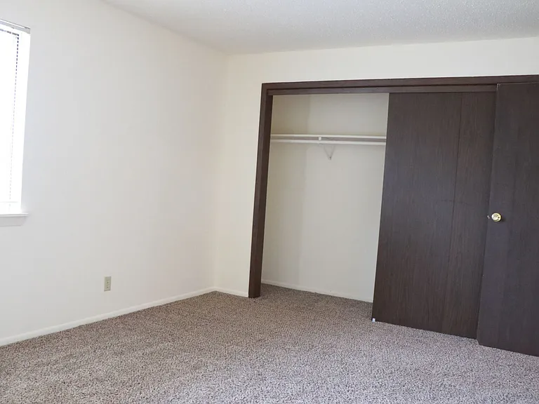 Kimberly Club Apartments — Photo 169