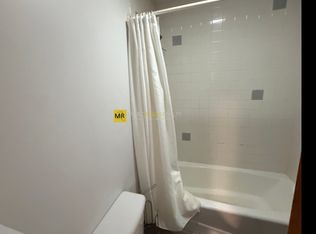 12 Derne St UNIT 2, Boston, MA 02114