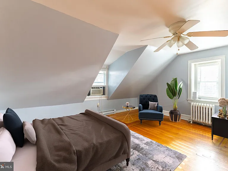 2216 Georges Ln — Photo 28