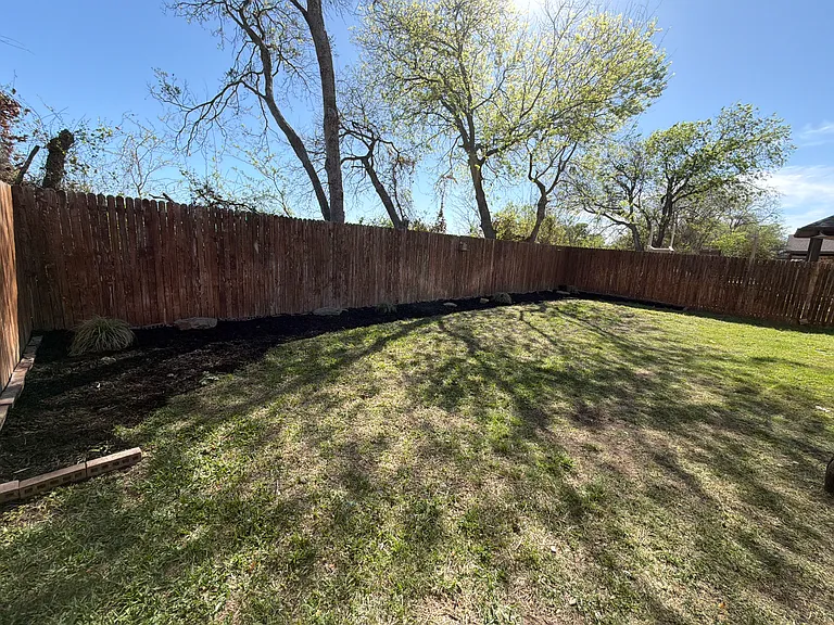 2416 Whispering Pines Dr — Photo 16