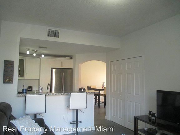 5th image of 6103 NW 116th Pl APT 458