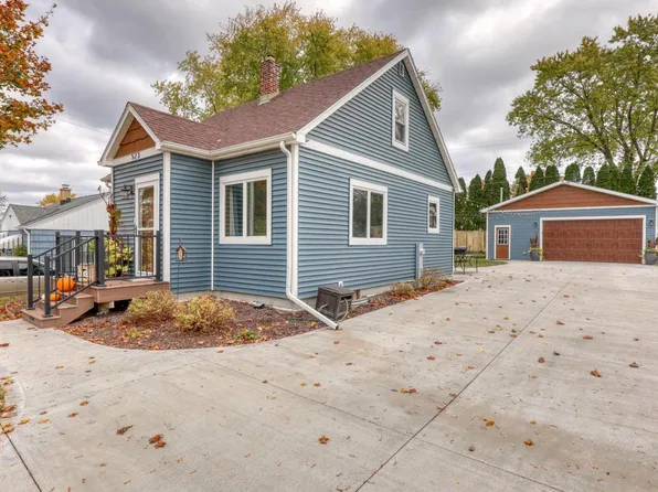 523 South 18th AVENUE, West Bend, WI 53095