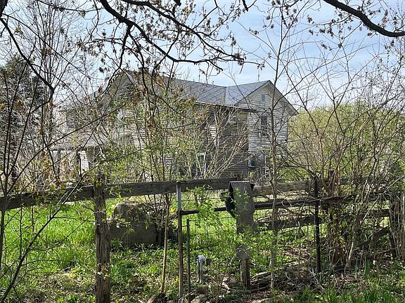 3rd image of 7126 S Bohnhoff Road