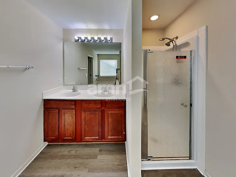 1637 Bradmere Ln — Photo 15