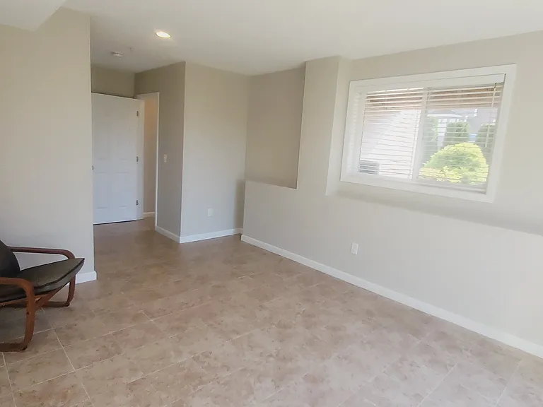22 John Hancock Dr — Photo 30