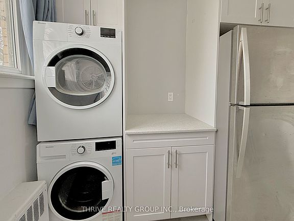 3rd image of 57 Wellington Rd #5