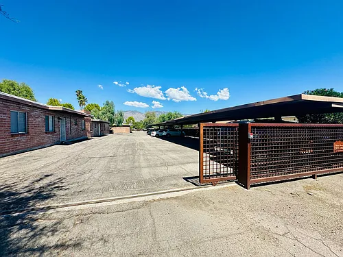 Desert Terrace Apartments - 2 and 3 Bedrooms with Community Pool and Laundry! Photo 1