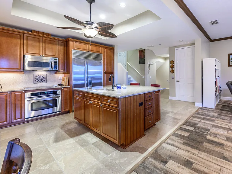 10300 Tarpon Landings Ter #4 — Photo 14