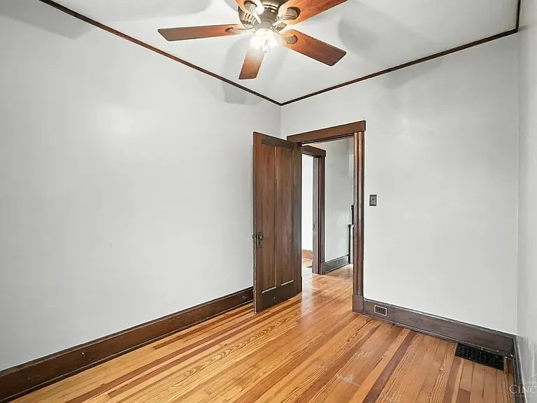 348 Volkert Ave — Photo 19