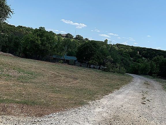 5th image of 1260 Peninsula Dr