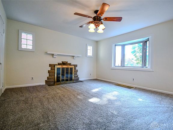 5th image of 1033 Yorkshire Pl