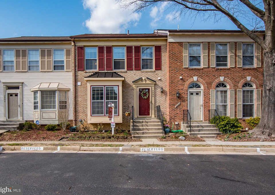 1st image of 5890 Parenham Way