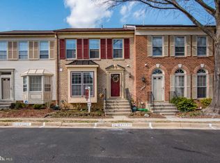 5890 Parenham Way, Alexandria, VA 22310