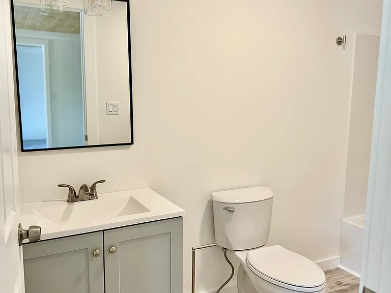 532 James St #3B — Photo 11