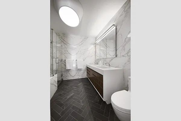 Sold by Stribling | media 5