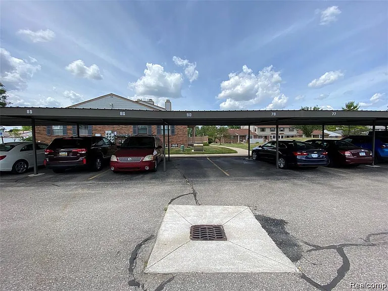 2101 Vine Way Dr #90 — Photo 23