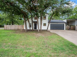 600 Lost Trl, Granbury, TX 76049