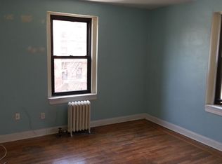 3286 33rd St APT D3, Astoria, NY 11106