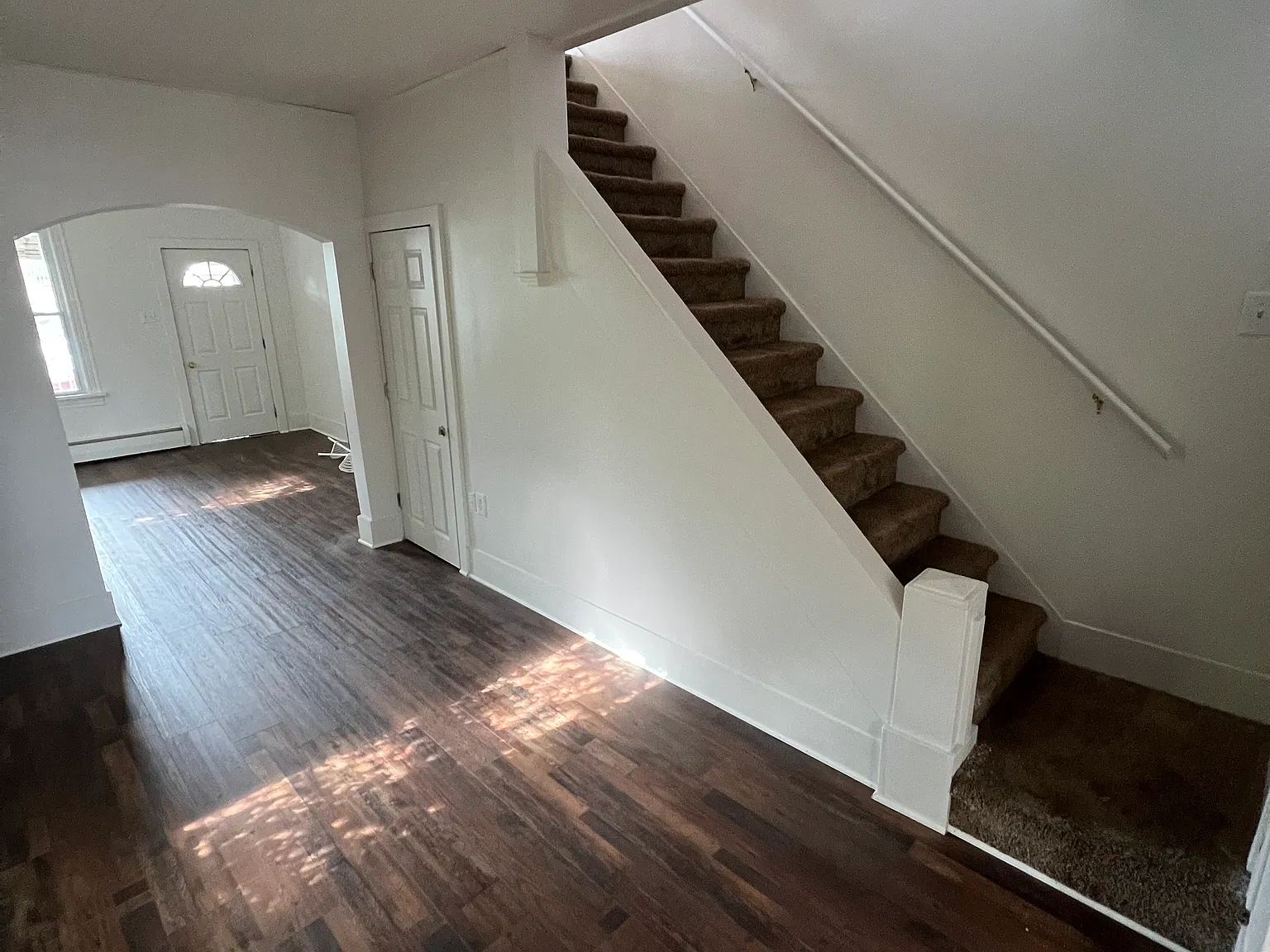 2 bed, 1500 sqft, $1,000 — Photo 4