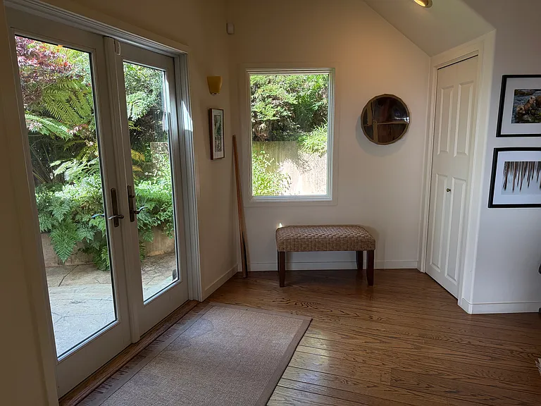 2 Lone Tree Ave — Photo 40