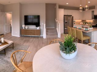 2785 E Berry Loop Privado #7, Ontario, CA 91761