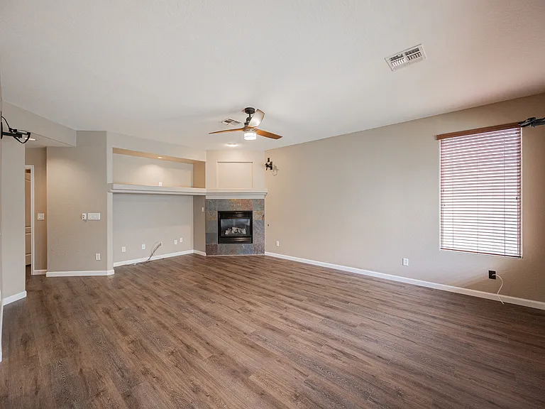 6539 W Jomax Rd — Photo 9