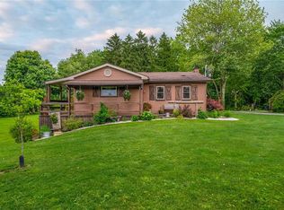 10084 Gavers Rd, Hanoverton, OH 44423