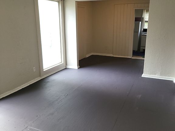 4th image of 2060 W 16th St