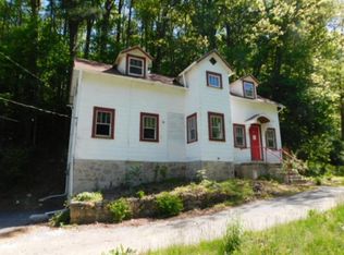 1995 Mount Laurel Rd, Fleetwood, PA 19522