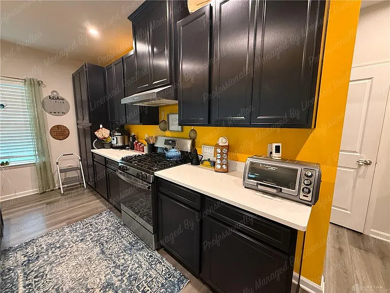 2418 David Grey Cir — Photo 17